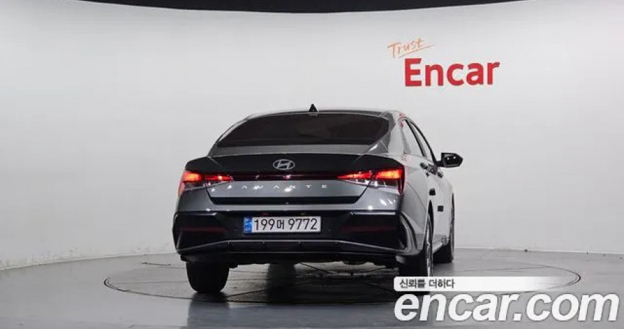 Hyundai Avante (Elantra) 