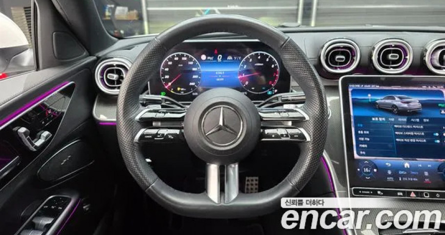Mercedes-Benz C-Class 