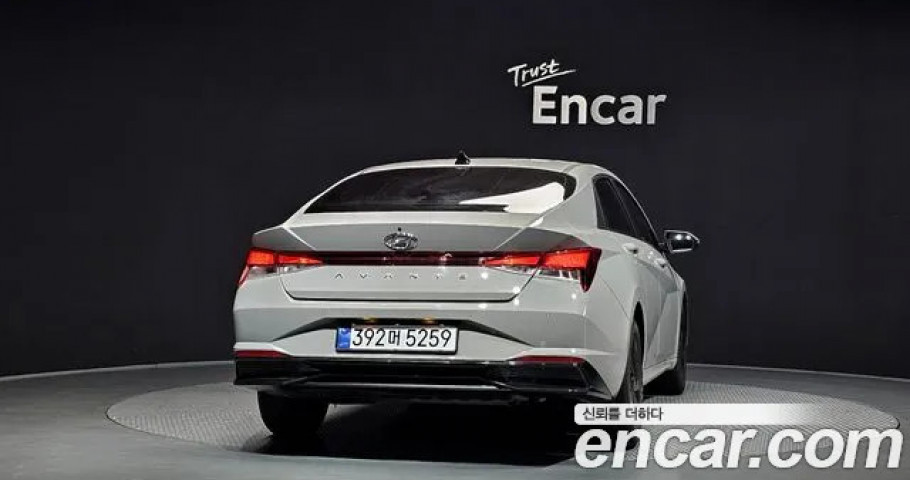 Hyundai Avante (Elantra) 