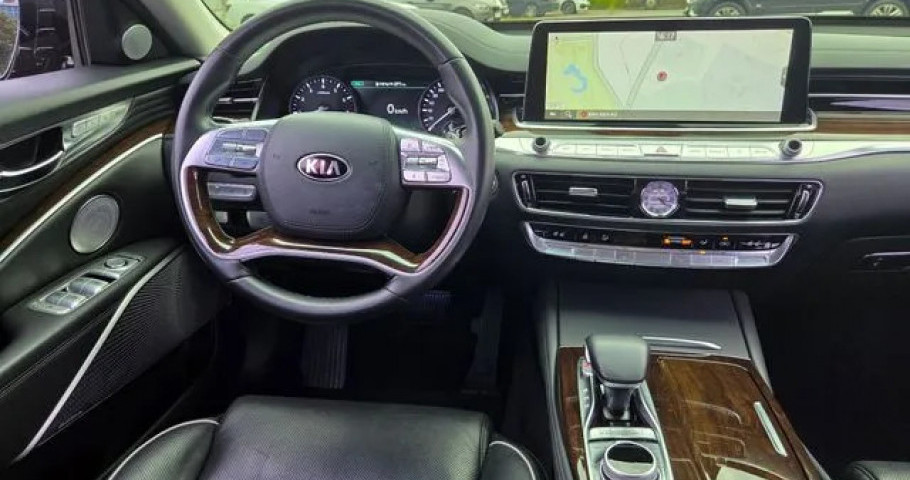 Kia K9 