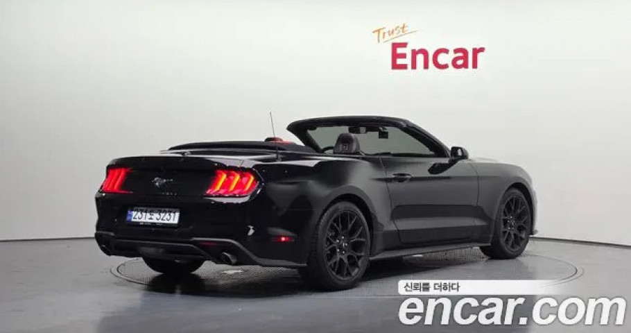 Ford Mustang 