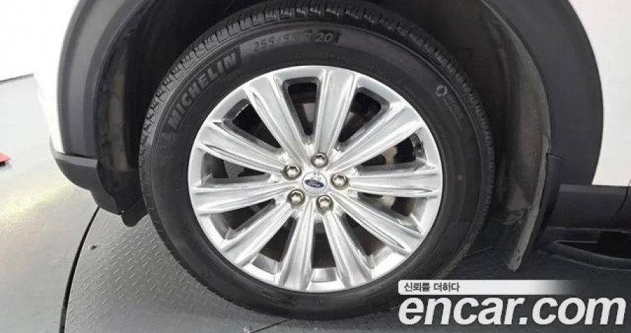 Ford Explorer 