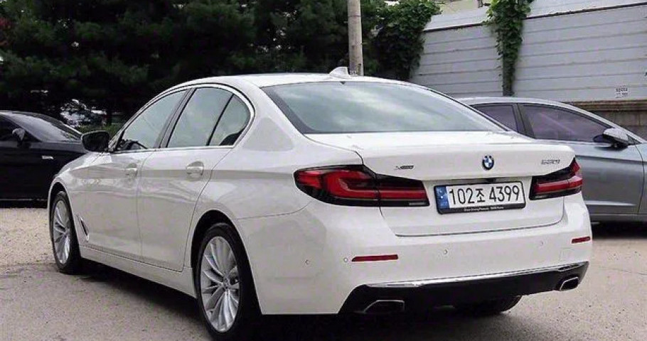 Bmw 5-Series 