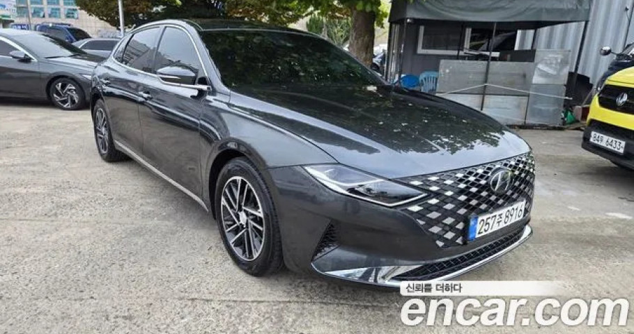 Hyundai Grandeur 