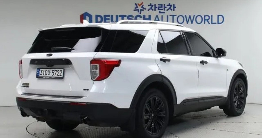 Ford Explorer 