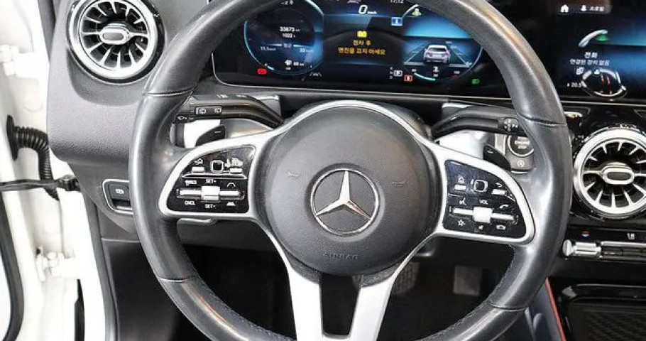 Mercedes-Benz Glb-Class 