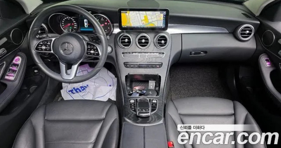 Mercedes-Benz C-Class 