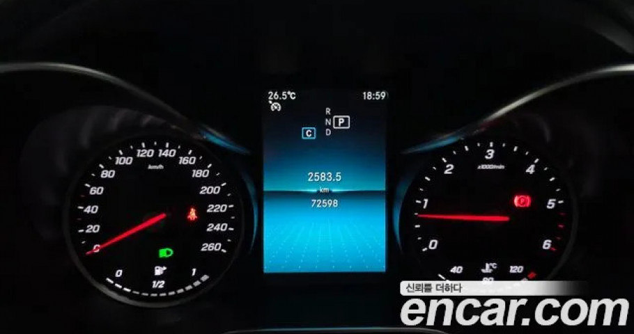 Mercedes-Benz C-Class 