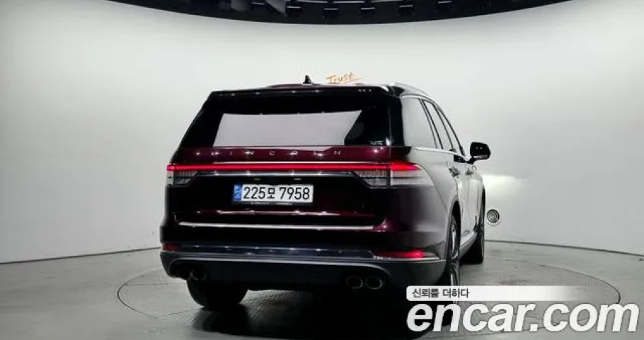 Lincoln Aviator 