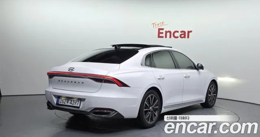 Hyundai Grandeur 