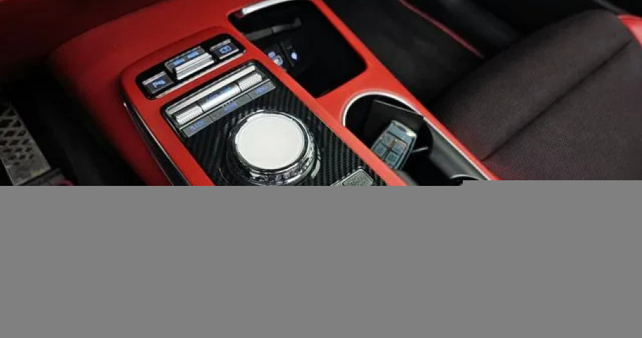 Genesis Gv70 