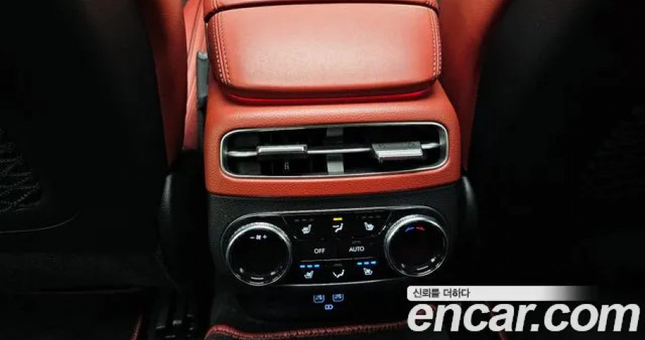 Genesis Gv70 