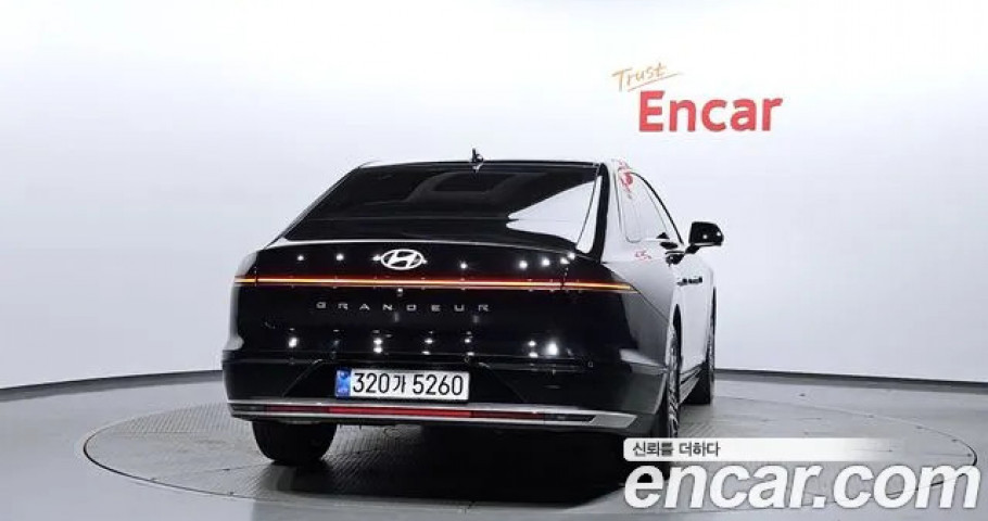 Hyundai Grandeur 