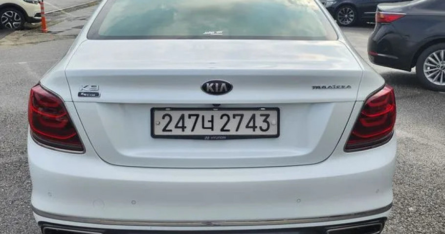 Kia K9 