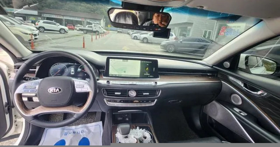 Kia K9 