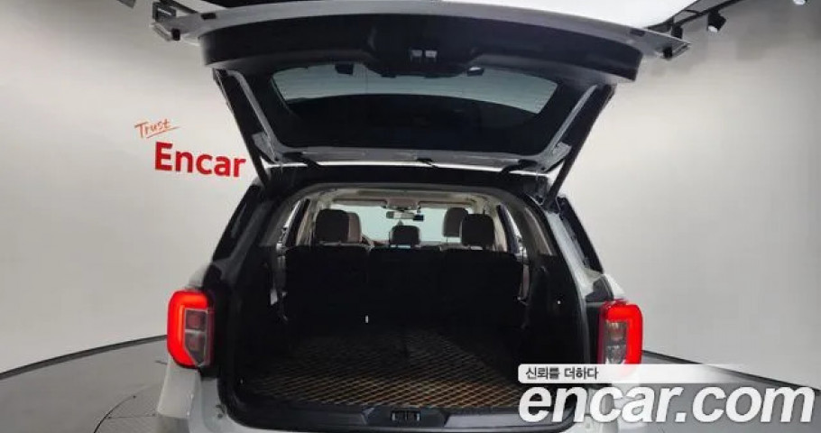 Ford Explorer 