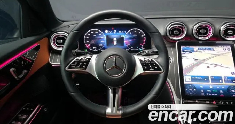 Mercedes-Benz C-Class 