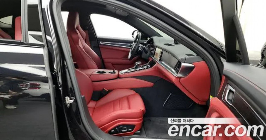 Porsche Panamera 