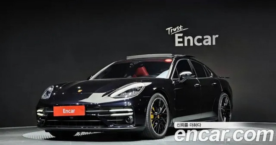 Porsche Panamera 