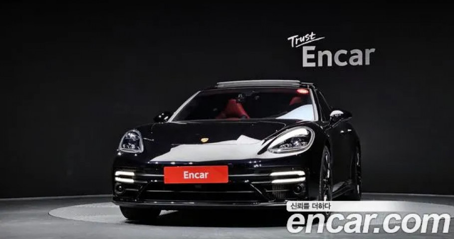 Porsche Panamera 