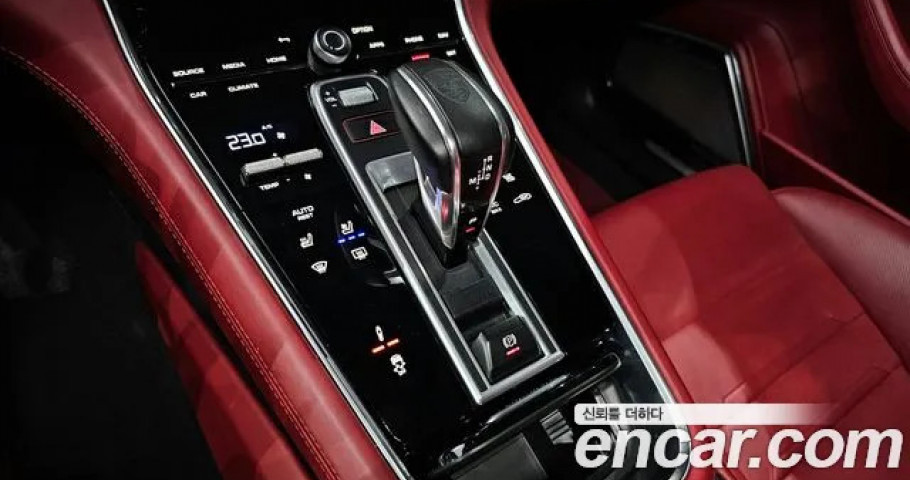 Porsche Panamera 