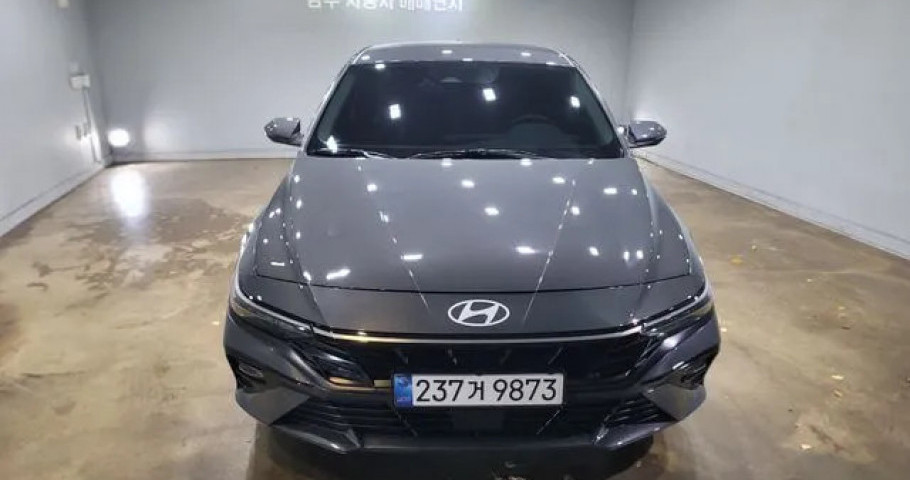 Hyundai Avante 