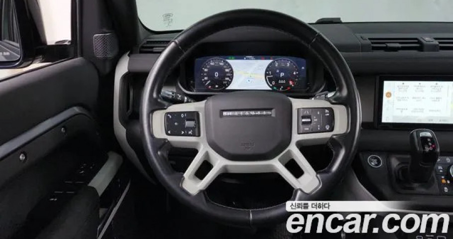 Land Rover Defender 