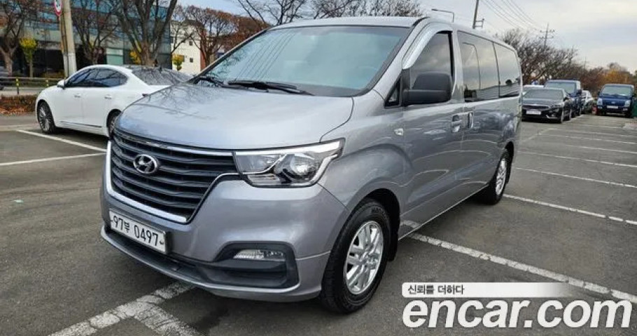 Hyundai Starex 