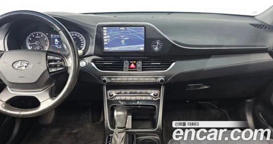 Hyundai Grandeur 