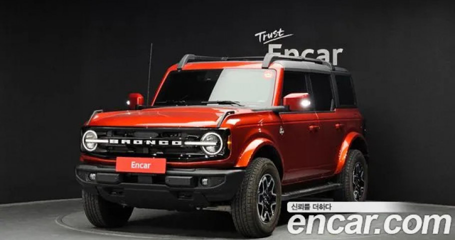 Ford Bronco 