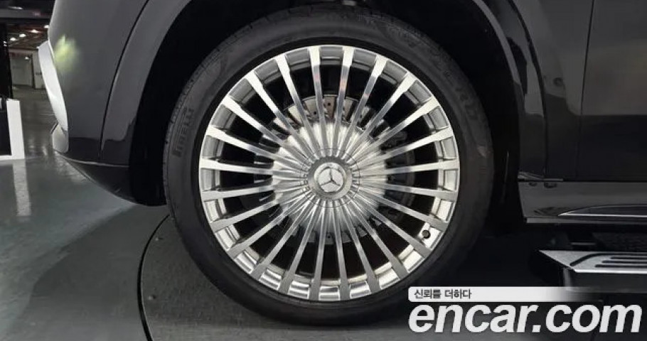 Mercedes-Benz GLS-Class 