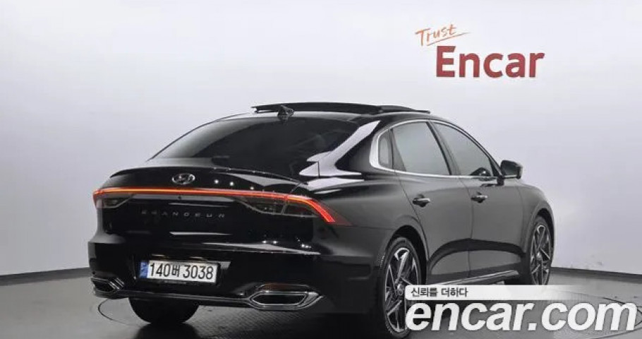 Hyundai Grandeur 