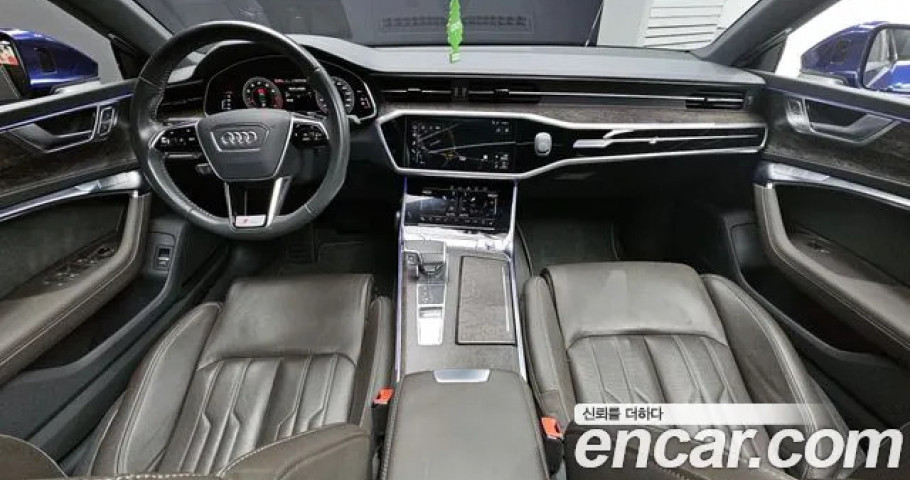 Audi A7 