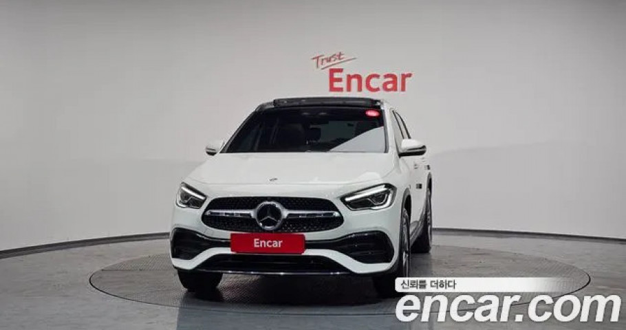 Mercedes-Benz Gla-Class 