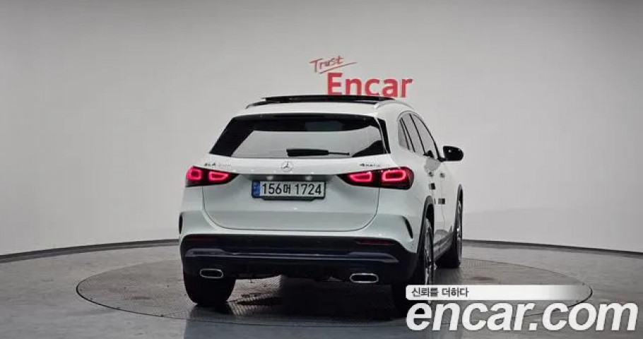 Mercedes-Benz Gla-Class 