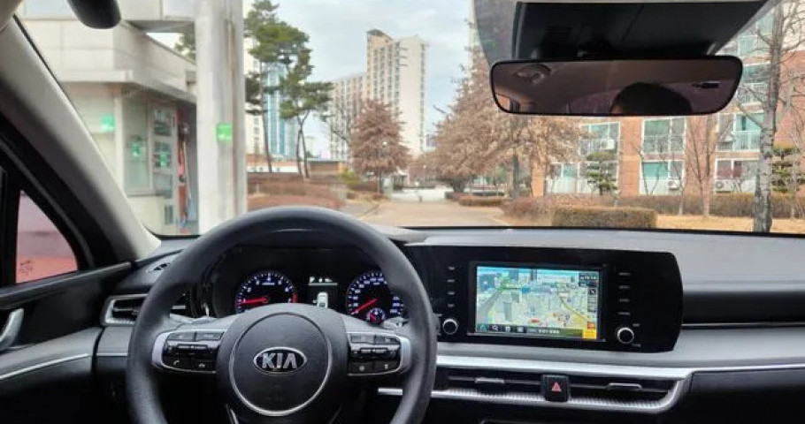 Kia K5 