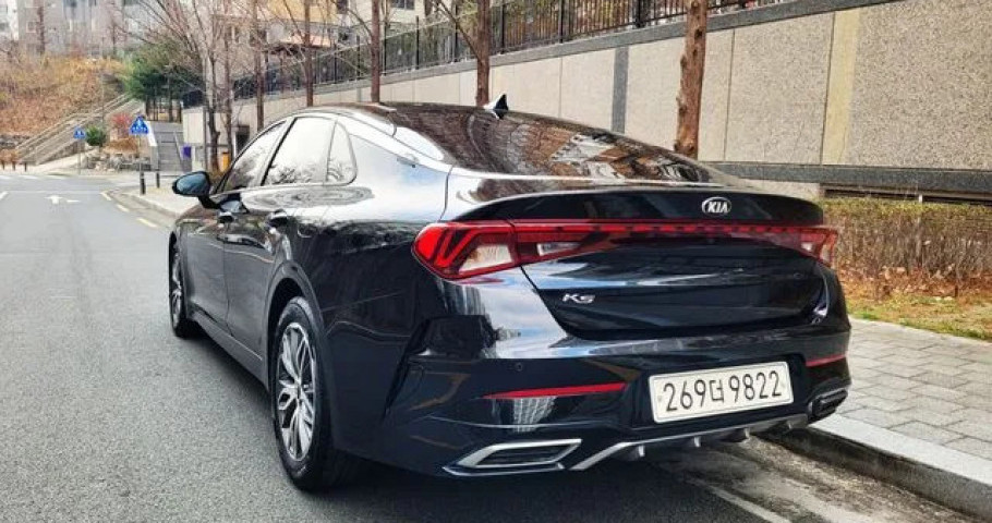 Kia K5 