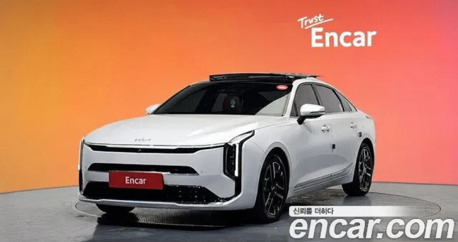 Kia K8 