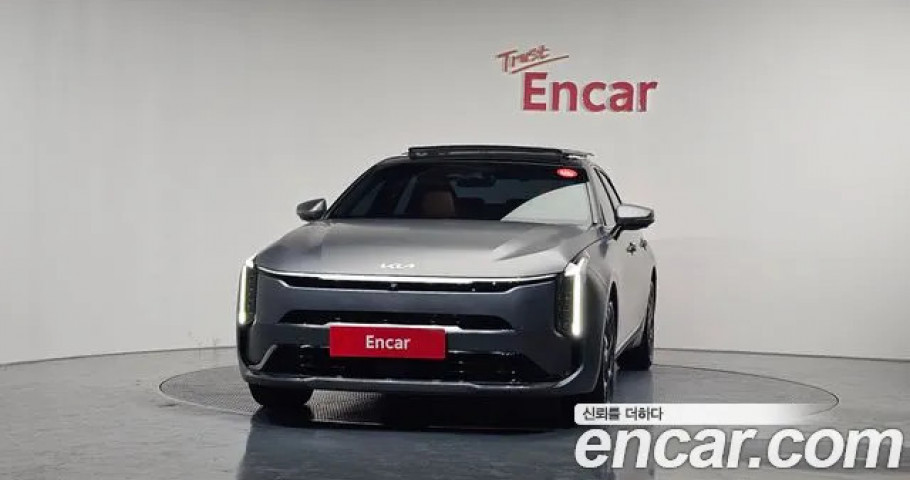 Kia K8 