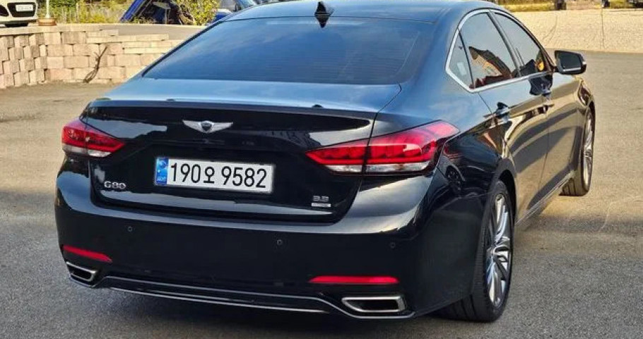 Genesis G80 