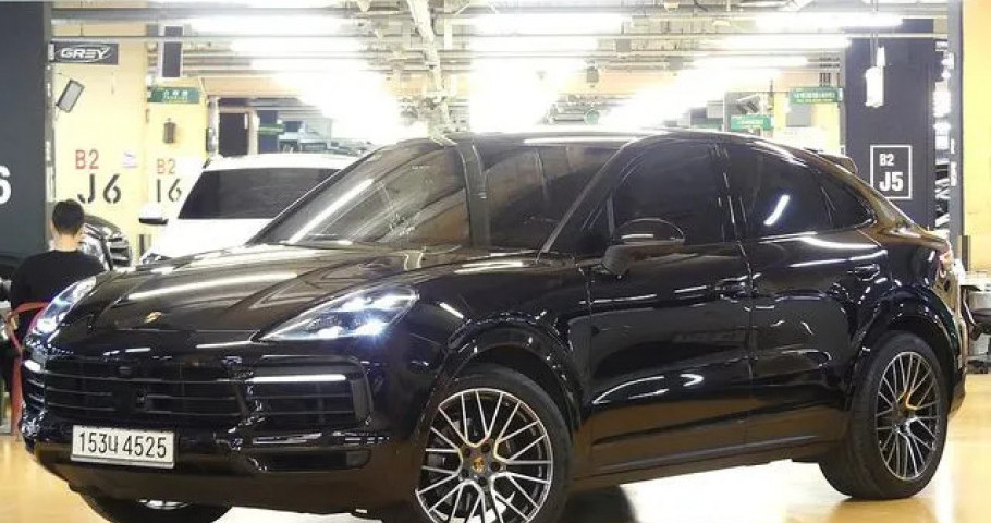 Porsche Cayenne 