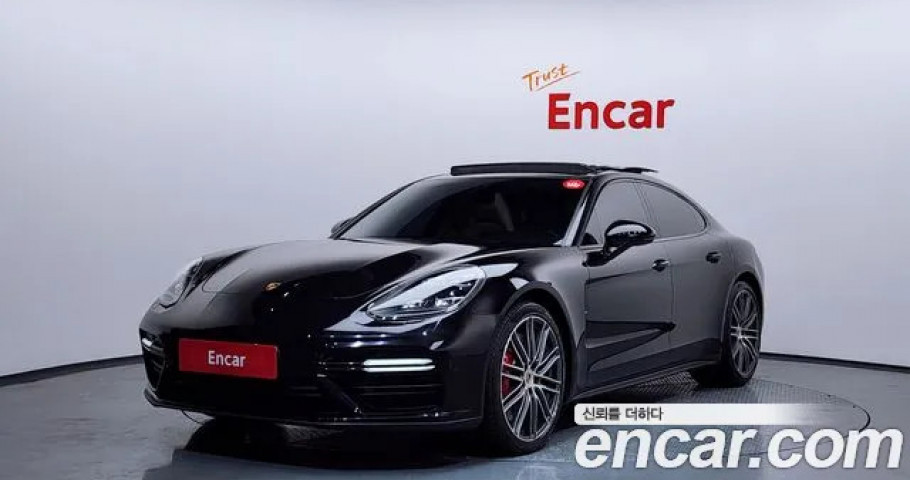 Porsche Panamera 