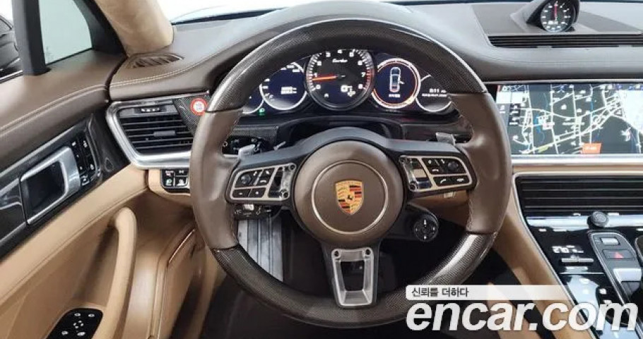 Porsche Panamera 