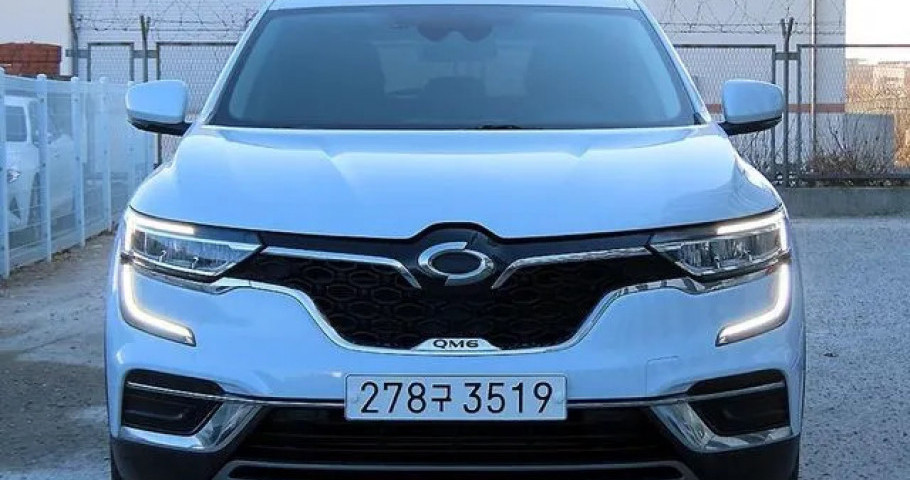 Renault Qm6 
