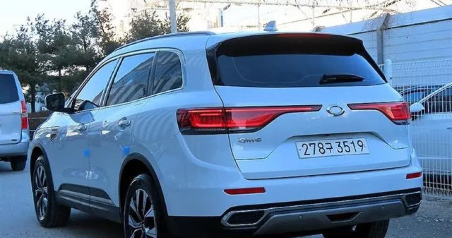 Renault Qm6 