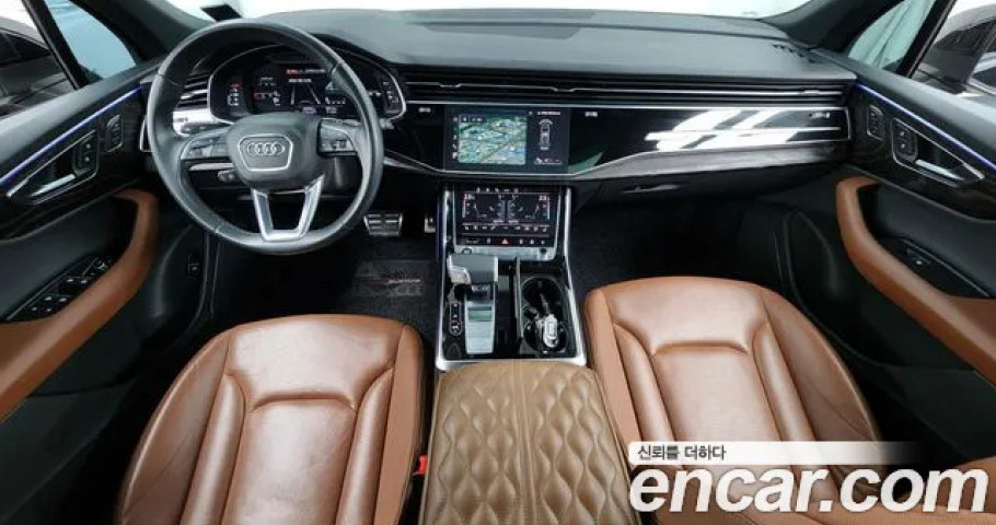 Audi Q7 