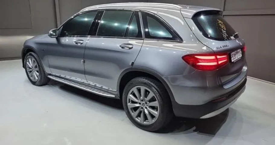 Mercedes-Benz Glc-Class 