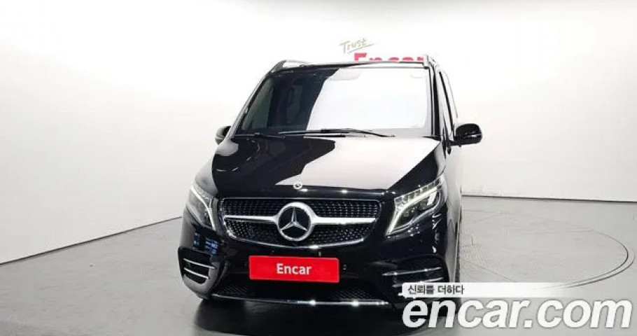 Mercedes-Benz V-Class 