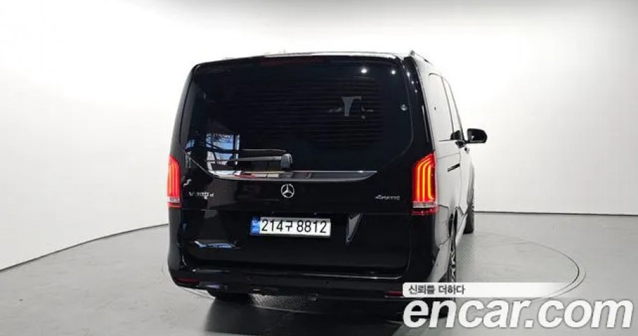 Mercedes-Benz V-Class 
