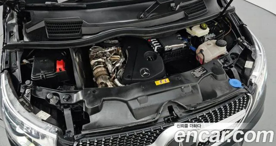 Mercedes-Benz V-Class 